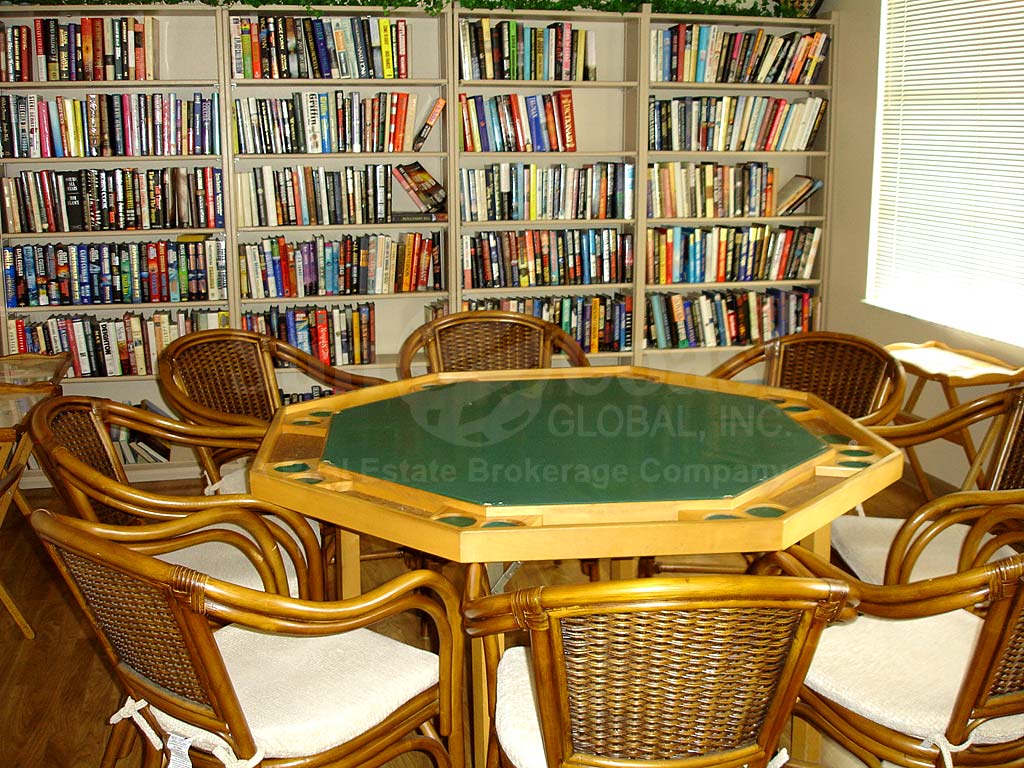 Myerlee Circle Clubhouse Library